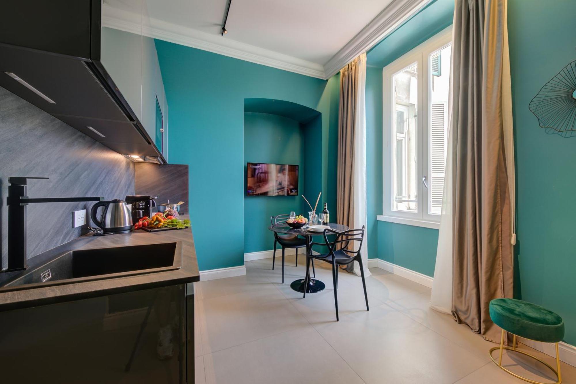 Seven Suites Apartments - Via Matteotti 178 Σαν Ρέμο Εξωτερικό φωτογραφία